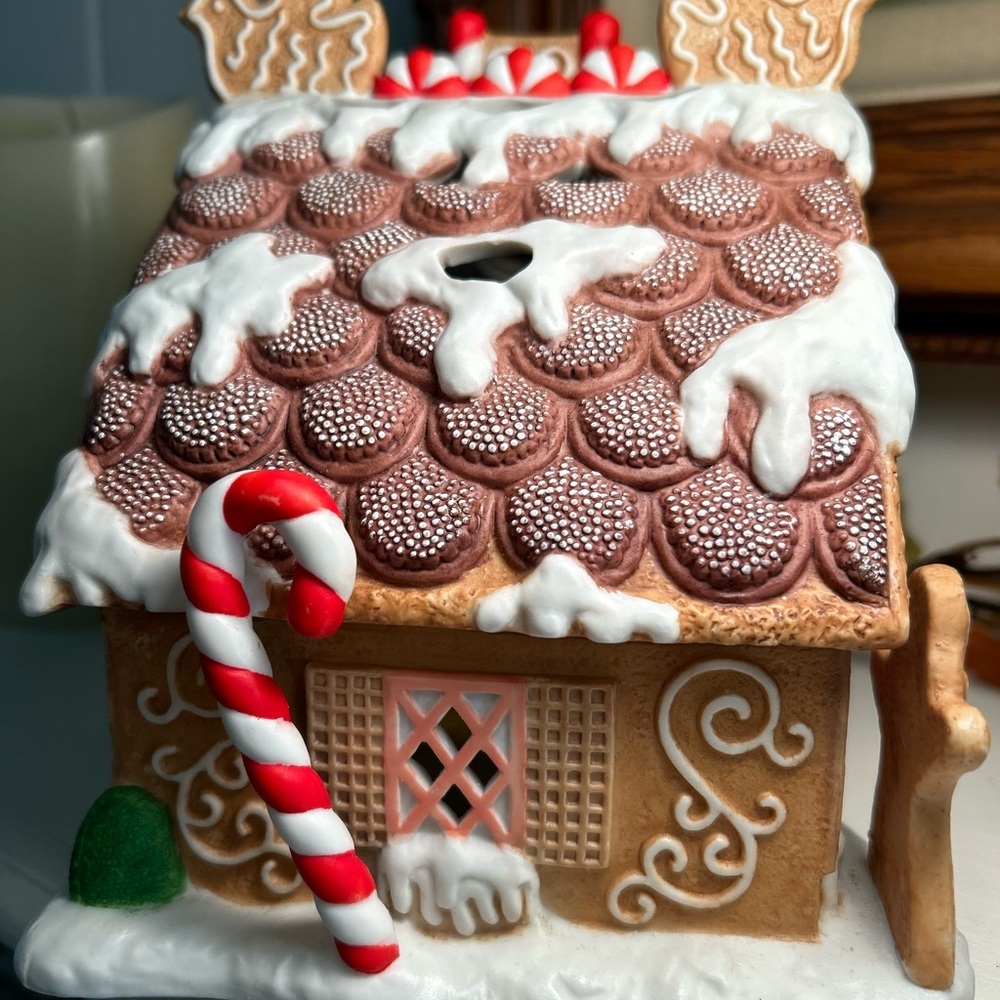 Vintage Partylite Gingerbread House Tea Light Holder Oh So Adorable! - Picture 3 of 11